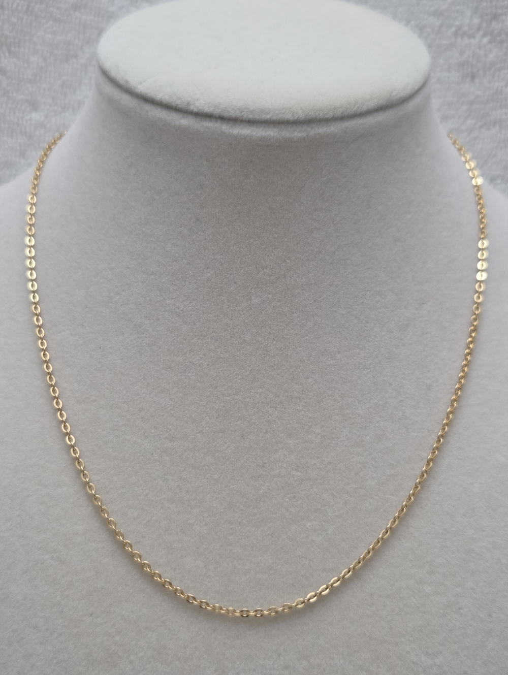 Avon Delicate Gold Tone Chain Necklace